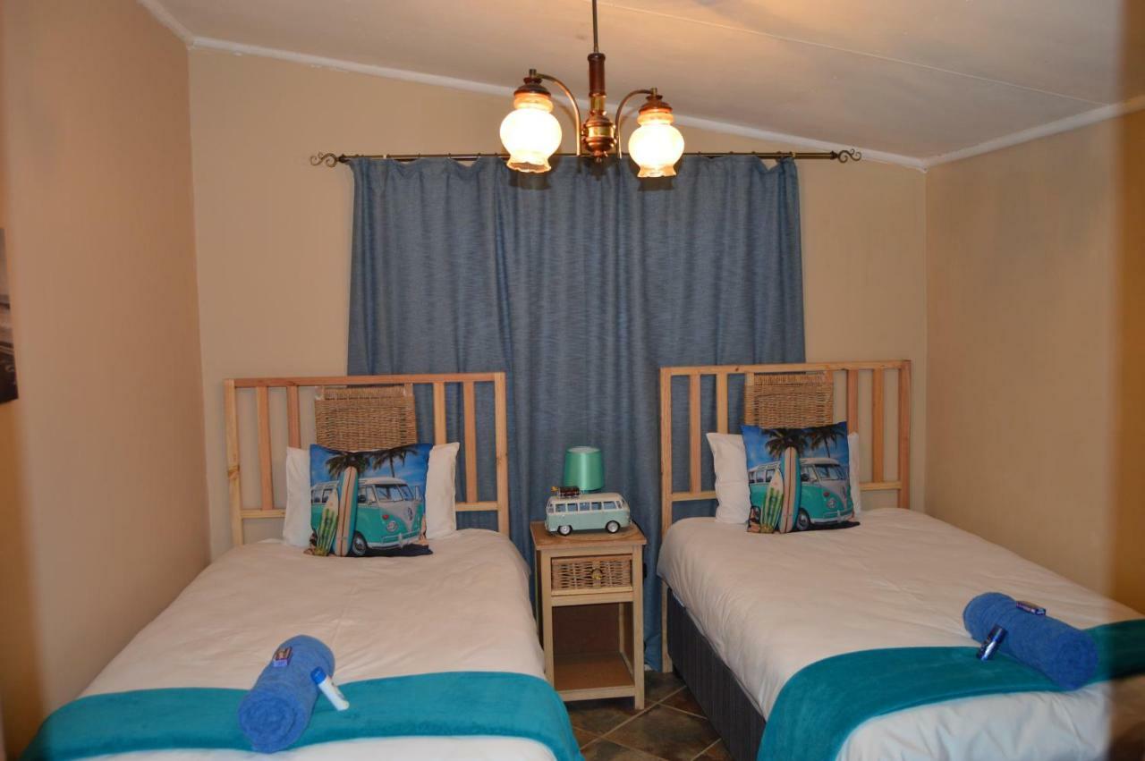 Esmarline Lodge Brits Ngoại thất bức ảnh