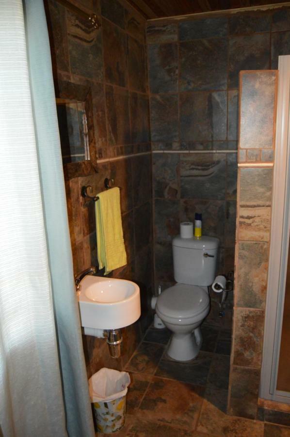 Esmarline Lodge Brits Ngoại thất bức ảnh